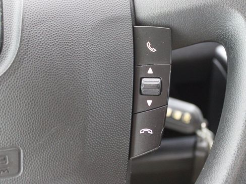 Used 2019 RAM ProMaster 2500 FWD image 18