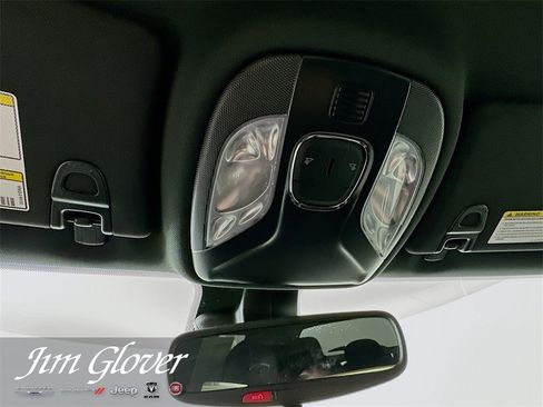 New 2026 Jeep Compass Latitude image 36