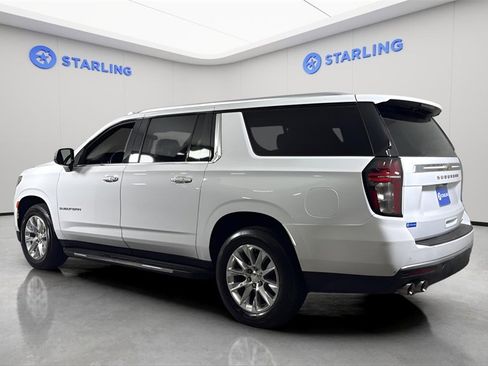 Used 2023 Chevrolet Suburban Premier image 5