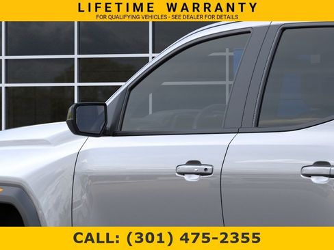 New 2026 GMC Canyon Elevation w/ Convenience Package RWD image 12