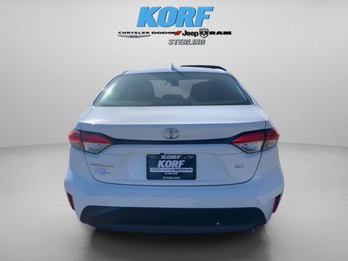 Used 2023 Toyota Corolla LE image 6