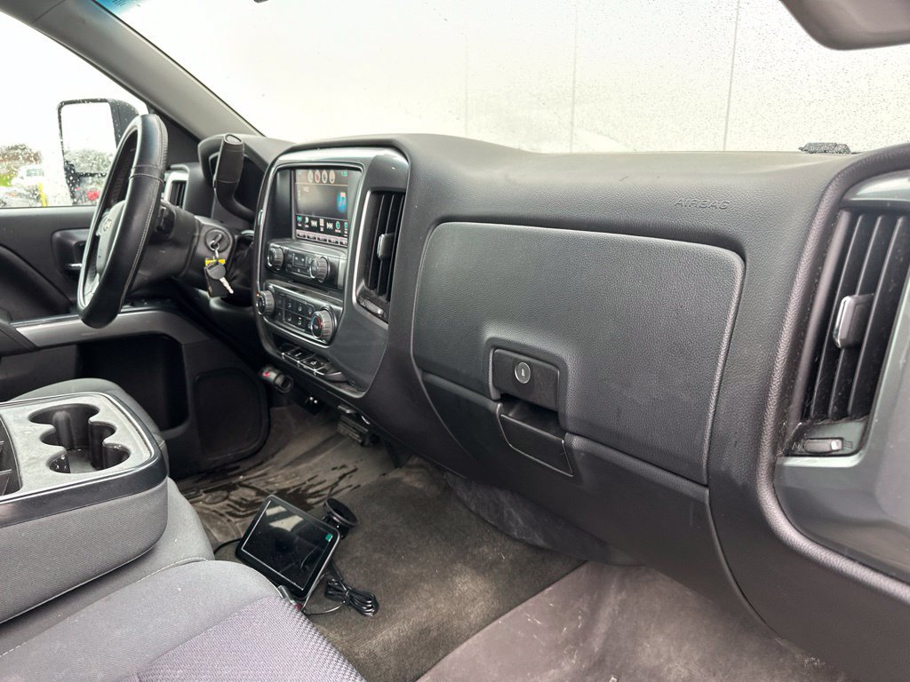 Used 2016 Chevrolet Silverado 1500 LT AWD/4WD image 30