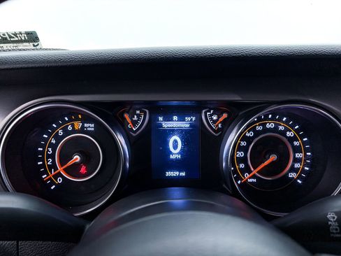 Used 2022 Jeep Wrangler Unlimited Sport image 29