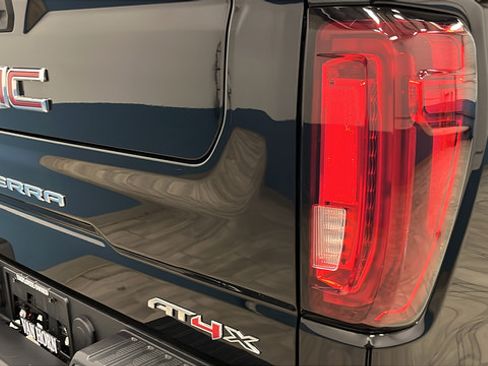 Used 2024 GMC Sierra 1500 AT4X AWD/4WD image 43