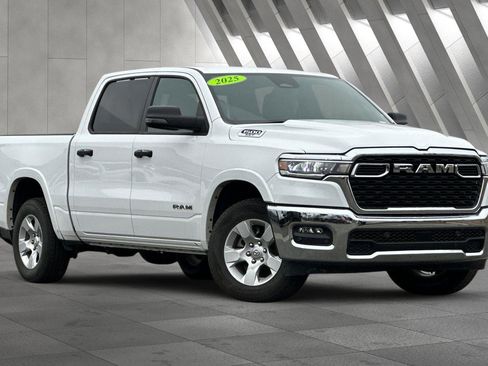Used 2025 RAM 1500 Big Horn image 1