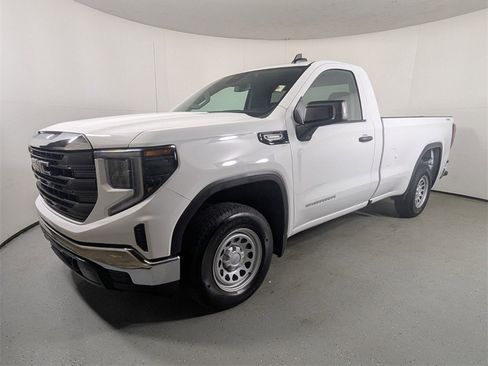 Used 2025 GMC Sierra 1500 Pro w/ Pro Value Package image 3