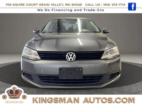 Used 2012 Volkswagen Jetta SE image 1
