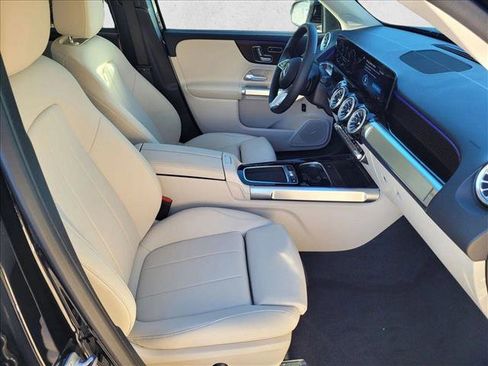 Certified 2026 Mercedes-Benz GLB 250 image 22