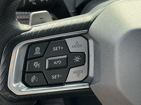 Used 2025 Ford Mustang GT Premium RWD image 23