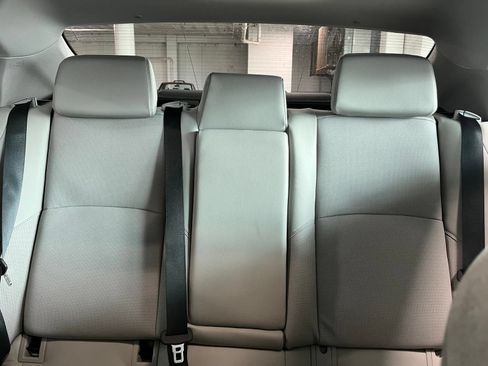 Used 2025 Toyota Camry XLE w/ Premium Plus Package AWD/4WD image 21