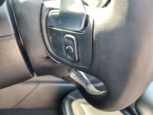 Certified 2024 Jeep Grand Cherokee Limited image 29