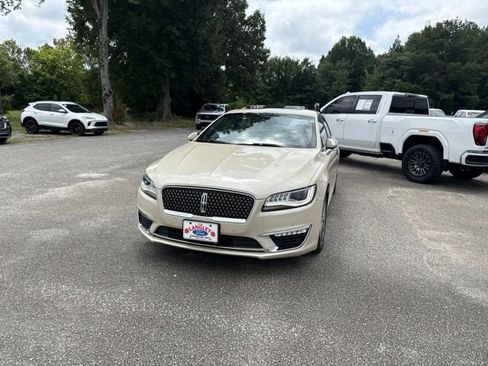 Used 2018 Lincoln MKZ Select w/ Technology Package AWD/4WD image 6