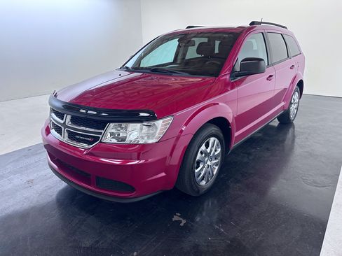 Used 2019 Dodge Journey SE FWD image 9
