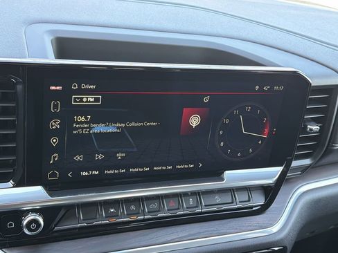 Used 2022 GMC Sierra 1500 SLT w/ SLT Convenience Package image 18