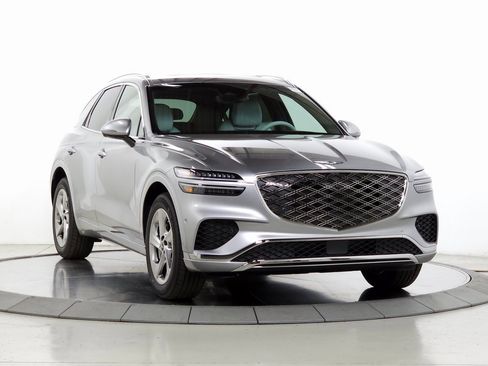 Used 2026 Genesis GV70 2.5T Advanced image 1