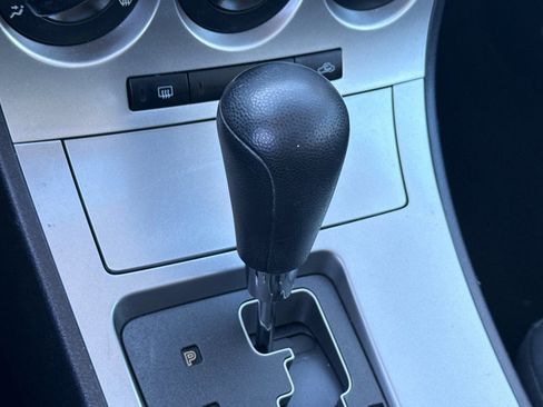 Used 2010 MAZDA MAZDA3 i Touring image 18