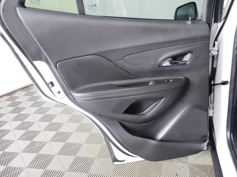 Used 2018 Buick Encore Preferred image 21