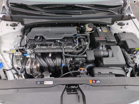 New 2026 Hyundai Elantra SE FWD image 48