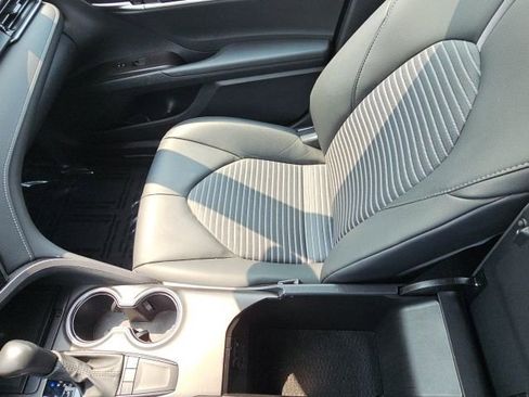 Used 2024 Toyota Camry SE FWD image 50