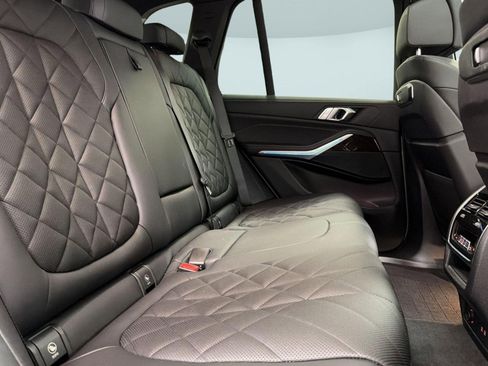 Used 2024 BMW X5 xDrive50e w/ M Sport Package image 32