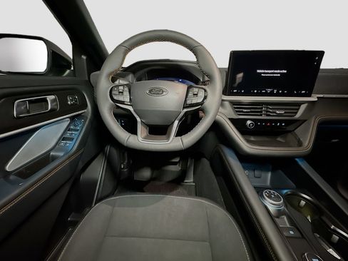 New 2026 Ford Explorer Tremor w/ Tremor Ultimate Package AWD/4WD image 31