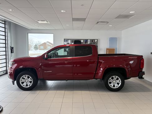 Used 2020 Chevrolet Colorado LT w/ LT Convenience Package image 2