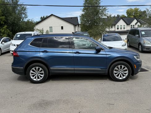 Used 2018 Volkswagen Tiguan SE AWD/4WD image 3