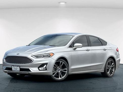 Used 2019 Ford Fusion Titanium AWD/4WD image 1