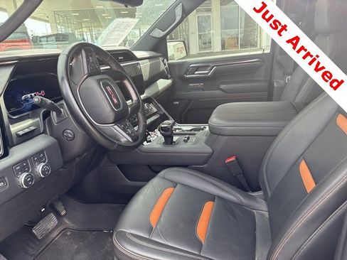 Used 2024 GMC Sierra 1500 AT4 w/ Technology Package image 14