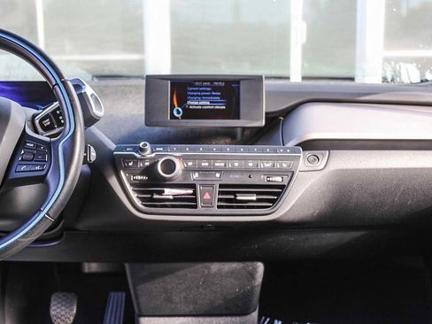 Used 2017 BMW i3 w/ Range Extender image 13