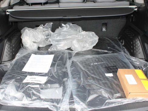 New 2025 Subaru Outback Limited image 14