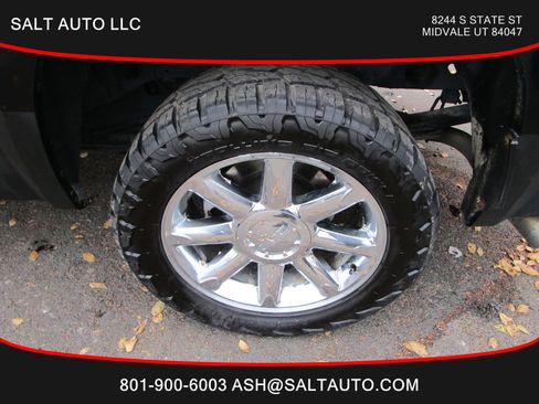 Used 2011 GMC Sierra 1500 Denali image 20