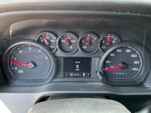 Used 2024 Chevrolet Silverado 2500 Custom w/ Custom Value Package AWD/4WD image 13