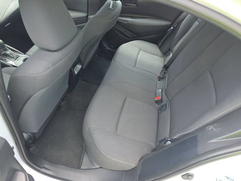 Used 2024 Toyota Corolla LE FWD image 13