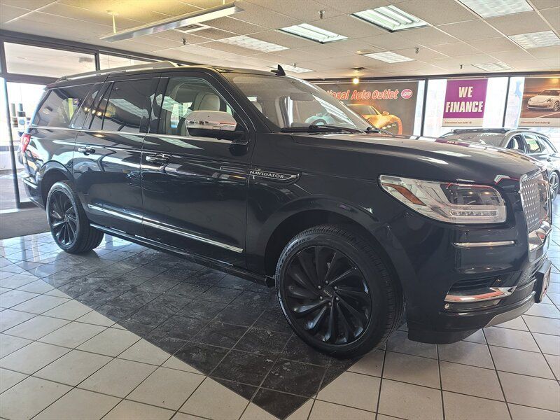Used 2020 Lincoln Navigator L Black Label AWD/4WD image 4