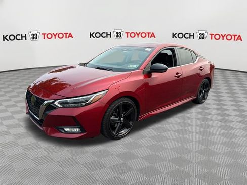 Used 2021 Nissan Sentra SR w/ SR Premium Package FWD image 3