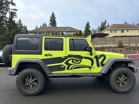 Used 2016 Jeep Wrangler Unlimited Sport w/ Quick Order Package 24S image 8