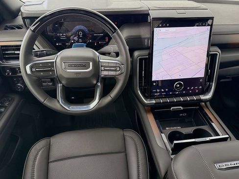 New 2026 GMC Yukon Denali w/ Denali Reserve Package AWD/4WD image 28