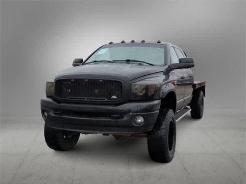 Used 2007 Dodge Ram 2500 Truck SLT w/ Light Group image 3