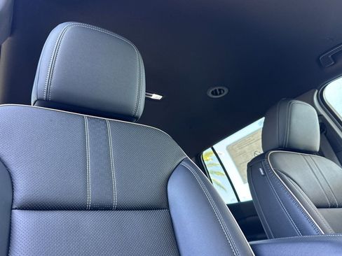 New 2026 Chevrolet Traverse High Country AWD/4WD image 16