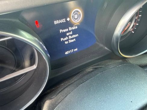 Used 2020 Jeep Gladiator Sport w/ Quick Order Package 24S AWD/4WD image 2