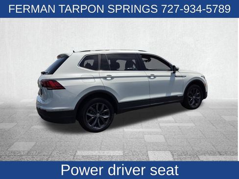 Used 2023 Volkswagen Tiguan SE FWD image 11