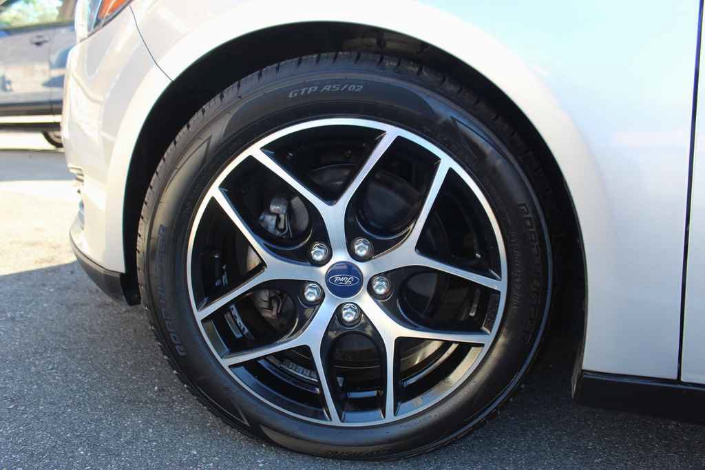 Used 2017 Ford Focus SEL FWD image 30