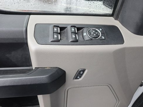 Used 2021 Ford F250 XL w/ STX Appearance Package image 16