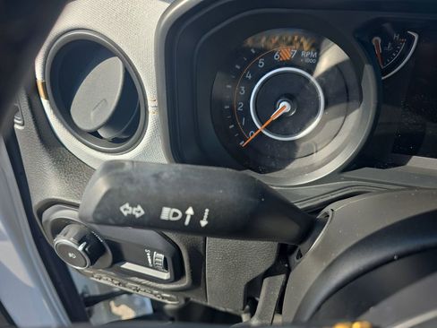 Used 2024 Jeep Wrangler Sport S image 26