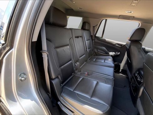 Used 2020 Chevrolet Tahoe LT AWD/4WD image 19