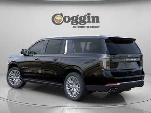 New 2026 Chevrolet Suburban High Country image 4