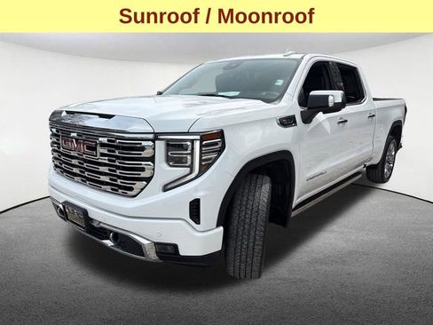 Used 2023 GMC Sierra 1500 Denali w/ Denali Reserve Package AWD/4WD image 5
