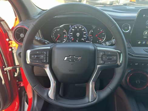 Used 2023 Chevrolet Blazer RS w/ Enhanced Convenience Package image 17
