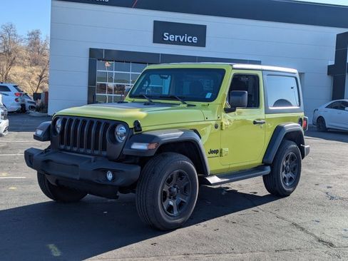 Used 2023 Jeep Wrangler Sport image 8
